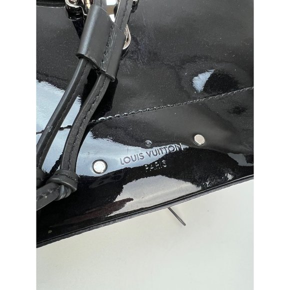 LOUIS VUITTON Hot Springs Backpack White Monogram and Patent Leather main image 13